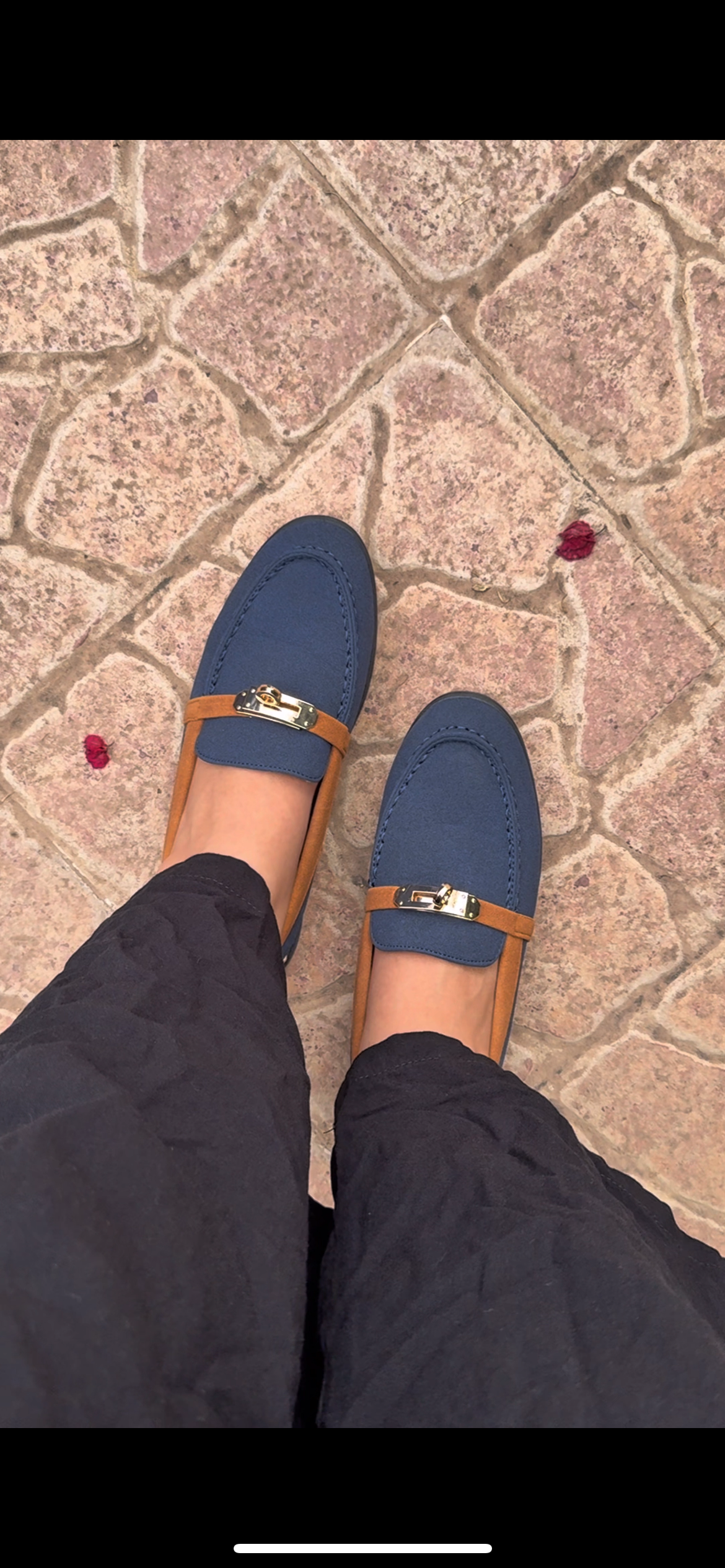 Amorette : Mocassin femme daim noir