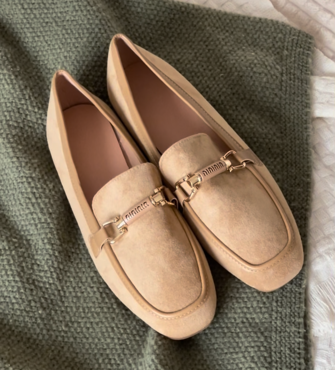 Amorette – Mocassin Femme en Daim