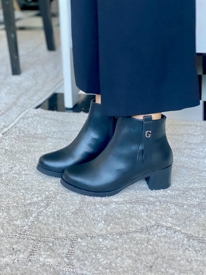 Camilla : Bottines femme cuir noir