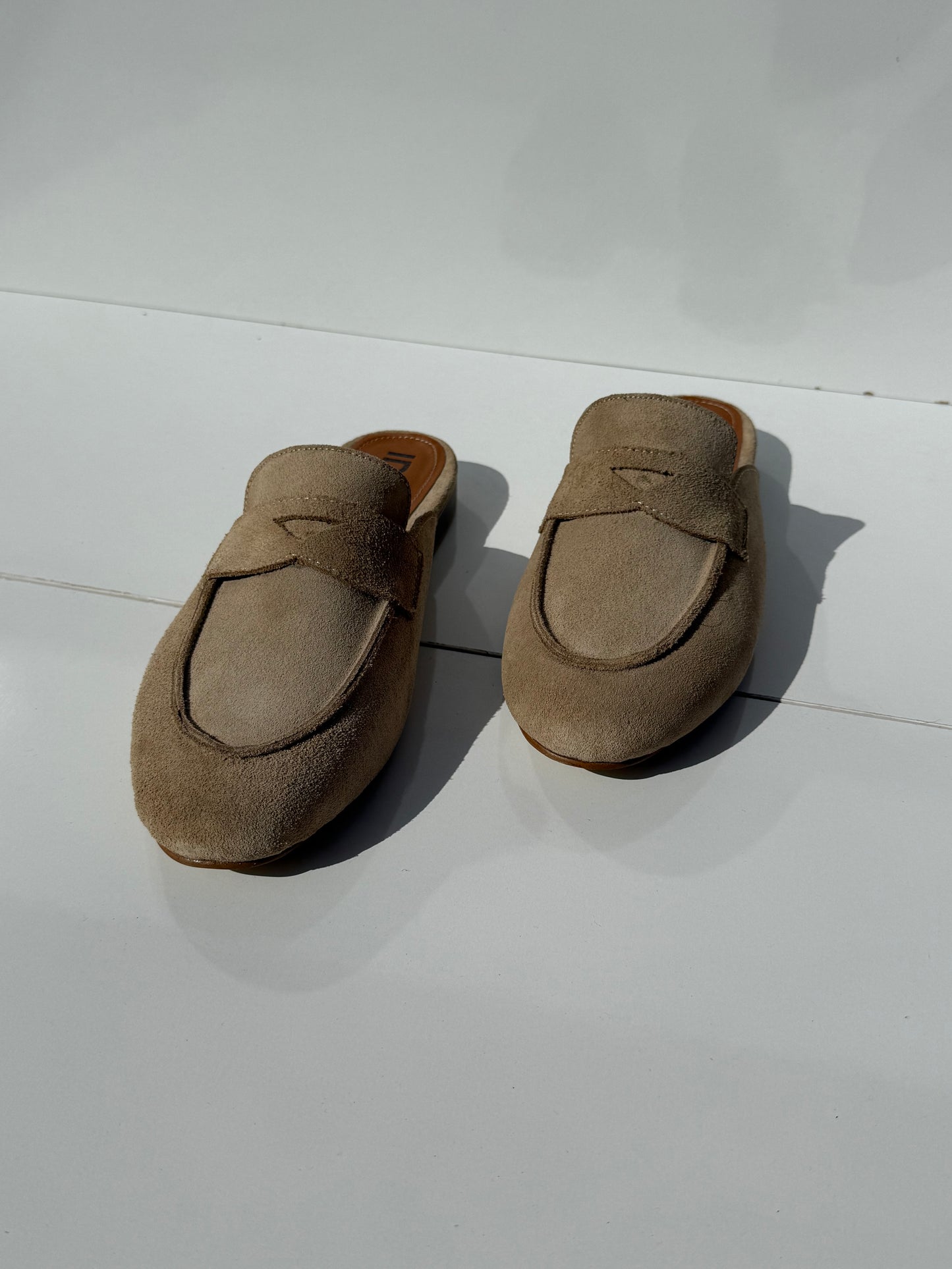 Camilla : Mules femme Daim cuir