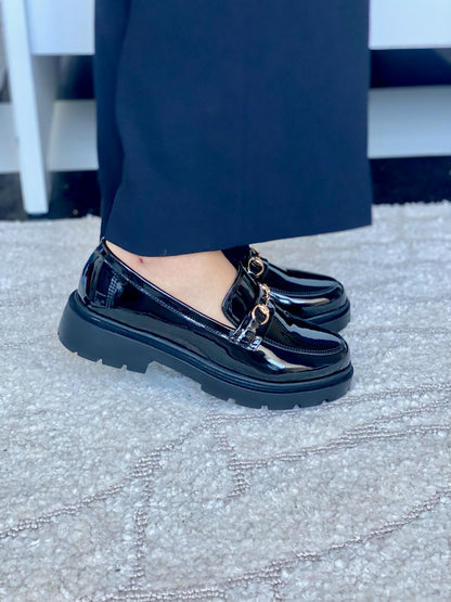 GONEA CUIR VERNIS
