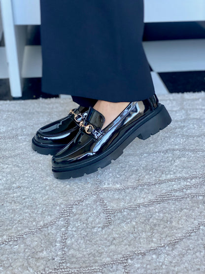 GONEA CUIR VERNIS