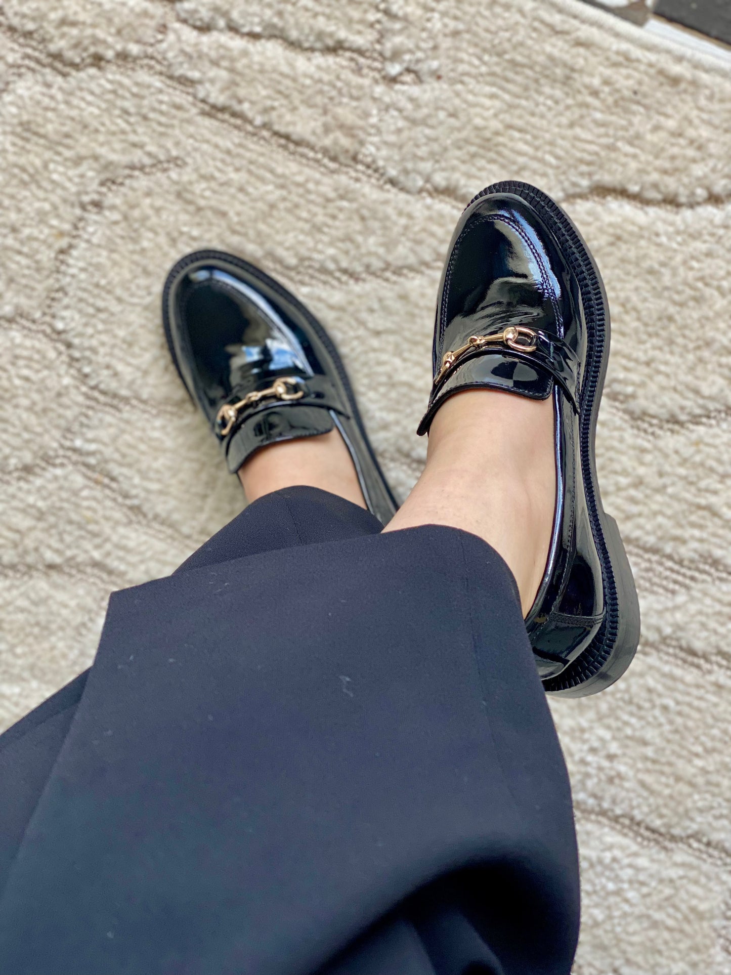 GONEA CUIR VERNIS